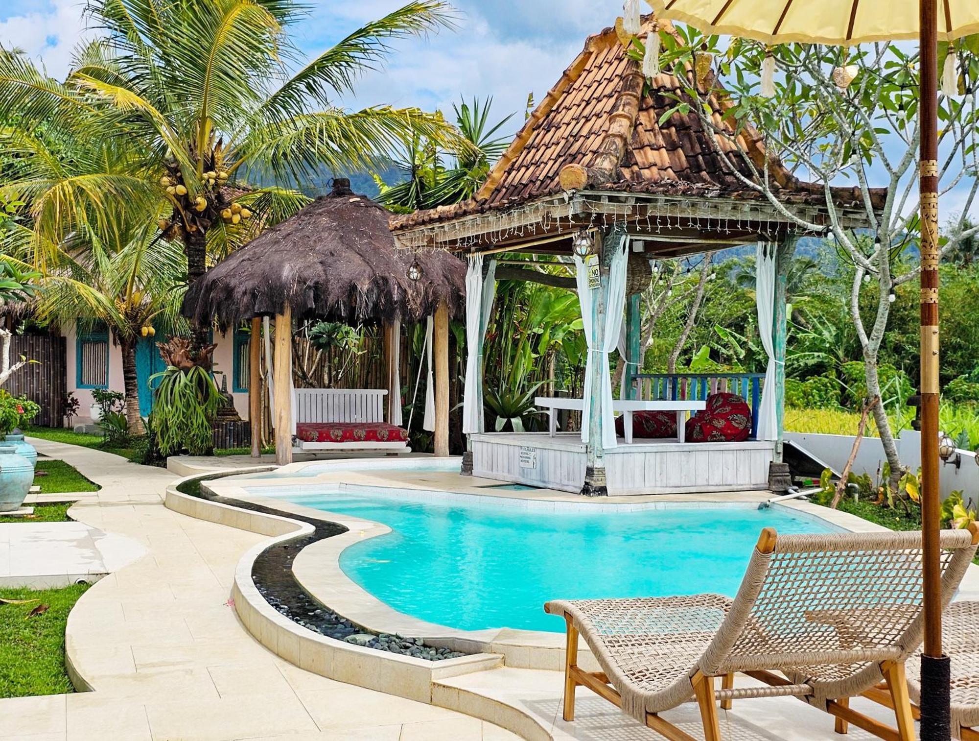 Janur Bungalow Magelang Εξωτερικό φωτογραφία
